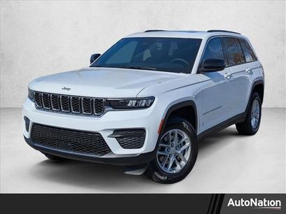 New 2025 Jeep Grand Cherokee Laredo X