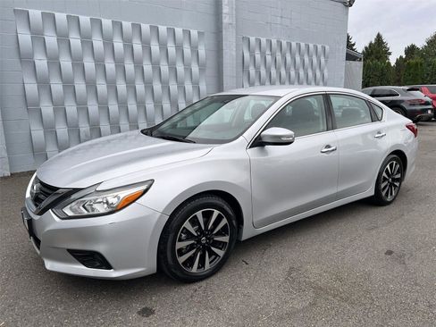 Used 2018 Nissan Altima 2.5 SL image 1