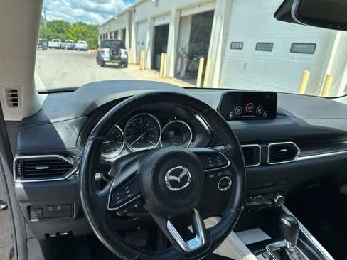 Used 2017 MAZDA CX-5 Grand Touring FWD image 9