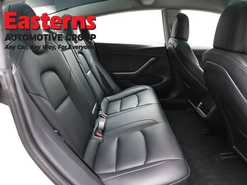 Used 2023 Tesla Model 3 Standard Range image 20