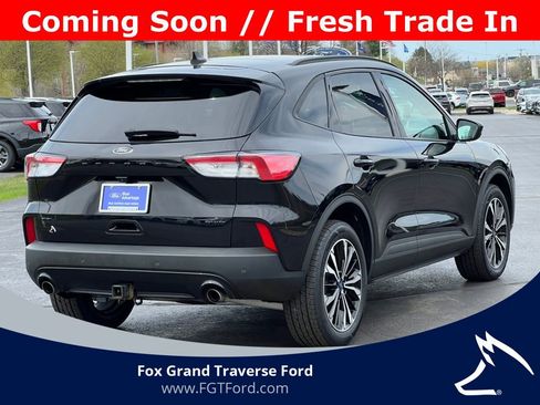 Certified 2022 Ford Escape SEL w/ SEL Stealth AWD Package image 10