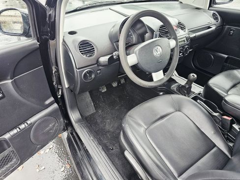 Used 2007 Volkswagen Beetle Coupe w/ Year End Package image 9