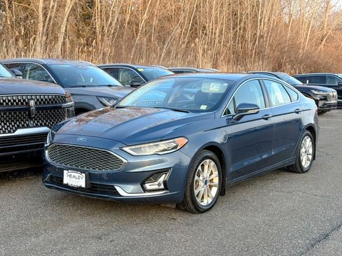 Used 2019 Ford Fusion Energi Titanium image 3