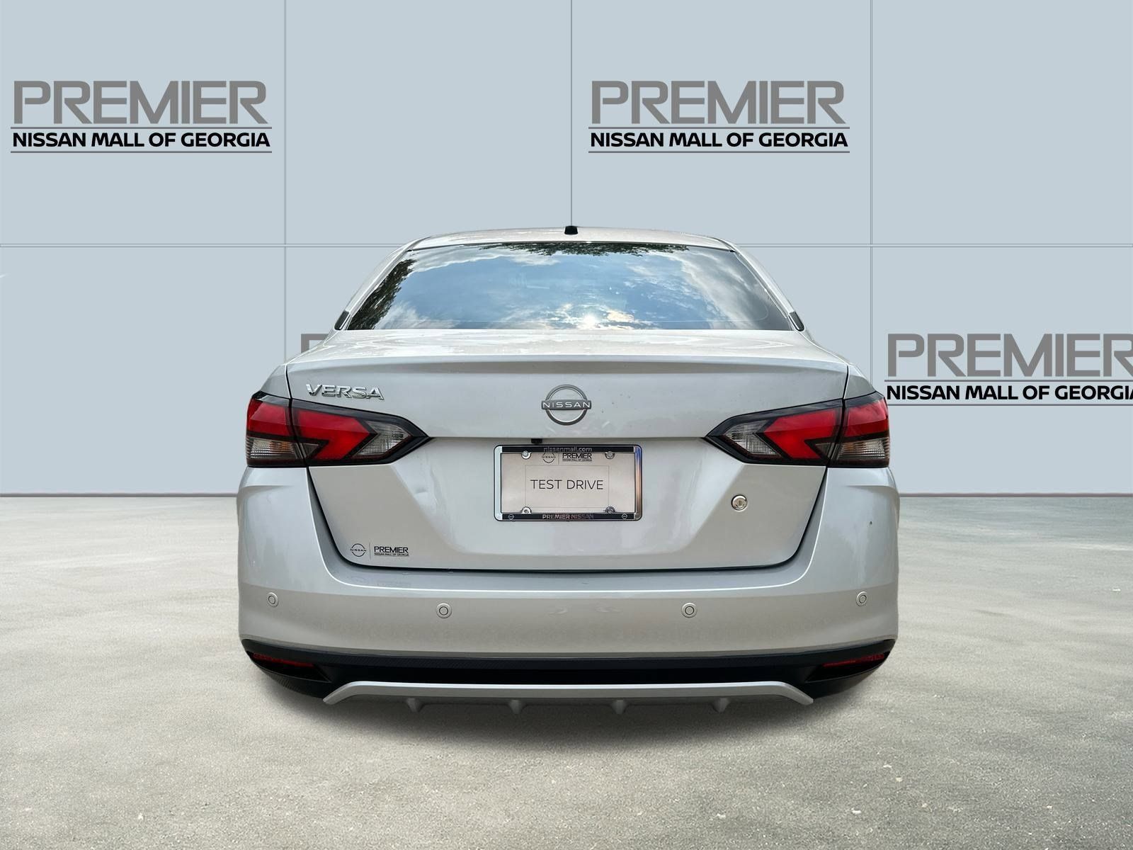 Used 2025 Nissan Versa S w/ S Plus Package FWD image 6