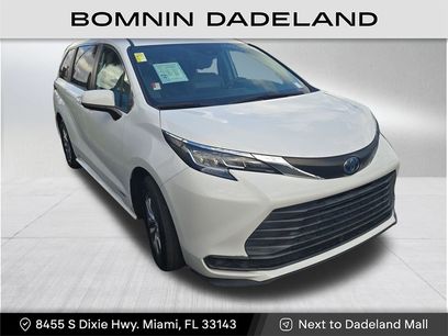 Used 2021 Toyota Sienna LE