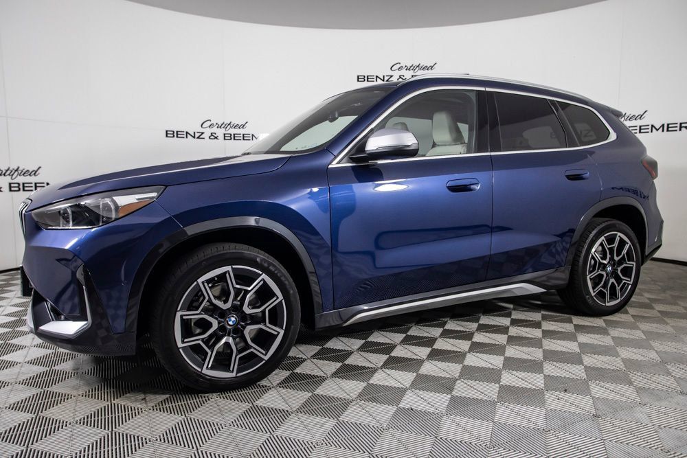 Used 2023 BMW X1 xDrive28i w/ Convenience Package AWD/4WD image 9