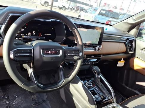 New 2026 GMC Canyon AT4 image 6