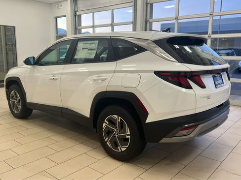New 2026 Hyundai Tucson Blue SE AWD/4WD image 11