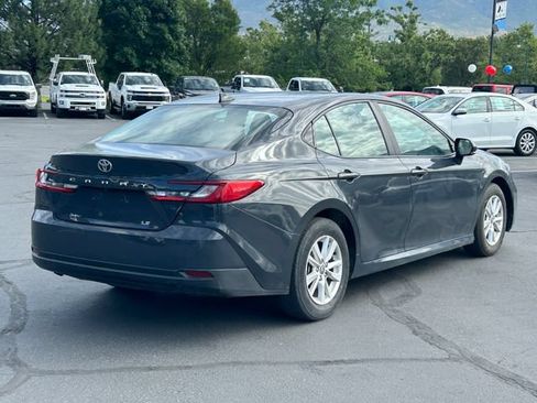 Used 2025 Toyota Camry Hybrid FWD image 4