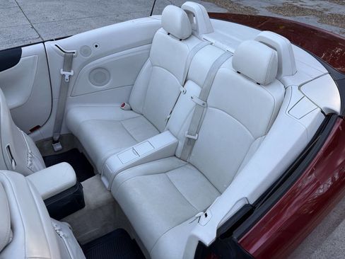 Used 2010 Lexus IS 250C image 18