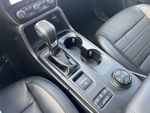 New 2025 Ford Ranger Lariat w/ FX4 Off-Road Package image 30