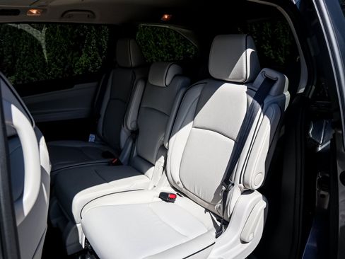 New 2026 Honda Odyssey Elite image 31