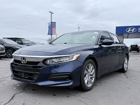 Used 2019 Honda Accord LX image 3