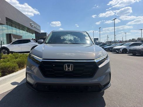 Used 2024 Honda CR-V EX-L image 2
