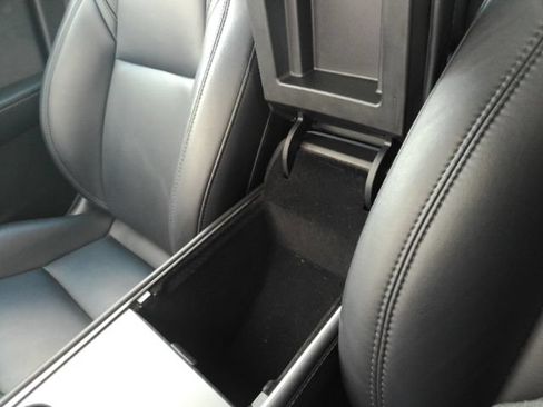 Used 2023 Tesla Model Y AWD image 46