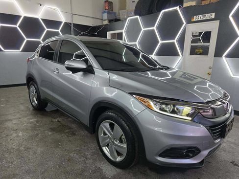 Used 2019 Honda HR-V EX image 4
