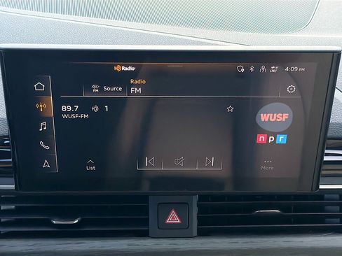 Used 2021 Audi A4 2.0T Premium w/ Convenience Package image 30