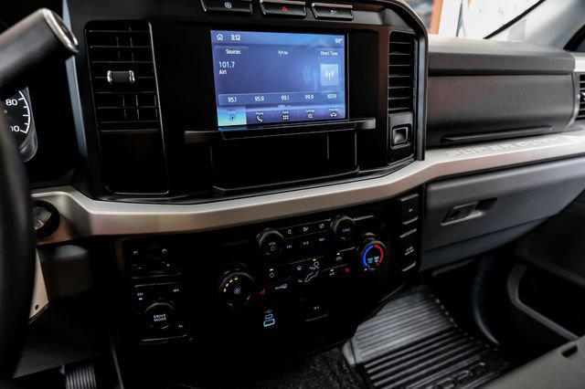 Used 2023 Ford F450 XLT w/ XLT Value Package AWD/4WD image 22