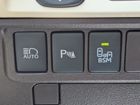 Used 2017 Lexus ES 350 w/ Luxury Package FWD image 22