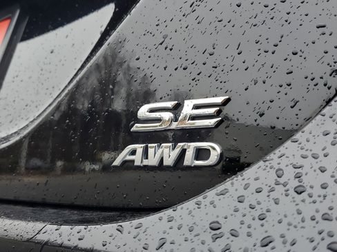 Used 2024 Toyota Camry SE image 7