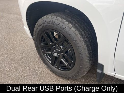 Used 2022 Chevrolet Silverado 1500 Custom image 10