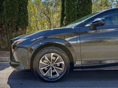 Used 2024 Lexus RZ 300e Premium image 6