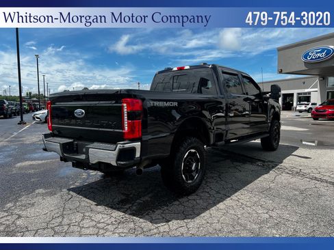Used 2025 Ford F250 Lariat w/ Tremor Off-Road Package AWD/4WD image 5