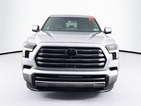 Used 2025 Toyota Sequoia Limited image 2