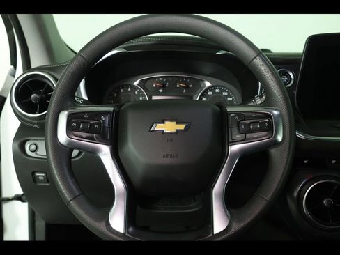Used 2024 Chevrolet Blazer LT w/ Driver Confidence Package AWD/4WD image 23