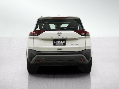 Used 2023 Nissan Rogue SV w/ SV Premium B Package AWD/4WD image 4