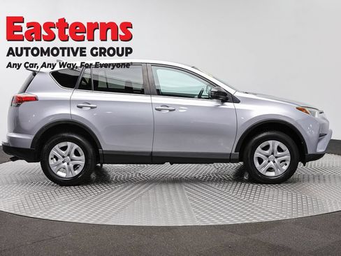 Used 2018 Toyota RAV4 LE w/ All Weather Liner Package FWD image 4
