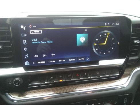 Used 2023 Chevrolet Silverado 1500 RST image 21