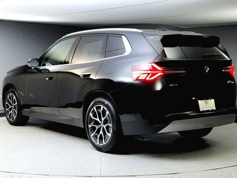 Used 2025 BMW X3 xDrive30i w/ Premium Package image 5