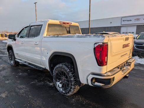 Used 2022 GMC Sierra 1500 AT4X image 6