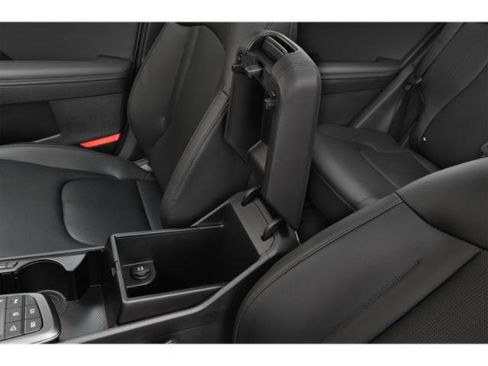 Used 2026 Kia Sportage EX FWD image 16