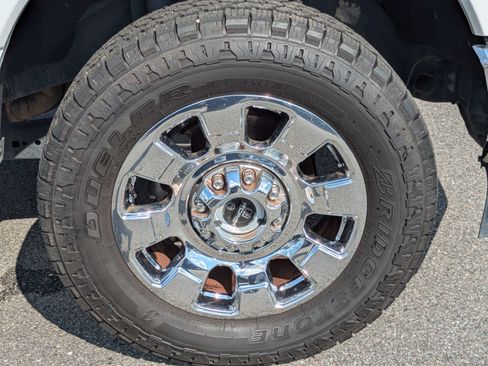 Certified 2024 Ford F250 Lariat w/ Chrome Package AWD/4WD image 11