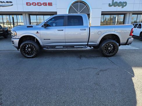 Used 2021 RAM 3500 Laramie w/ Night Edition image 2