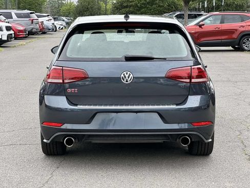 Used 2019 Volkswagen GTI SE FWD image 3
