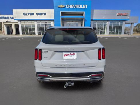 Used 2022 Kia Sorento SX image 10