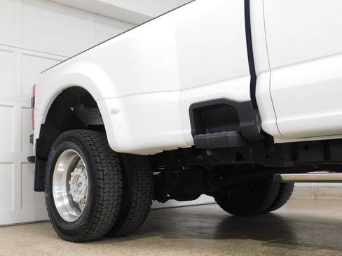Used 2024 Ford F450 Lariat w/ Lariat Ultimate Package AWD/4WD image 10