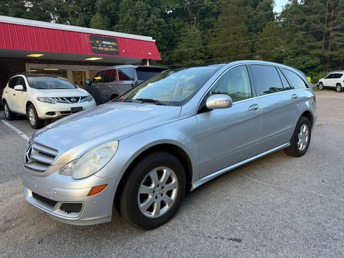 Used 2007 Mercedes-Benz R 350 4MATIC image 2