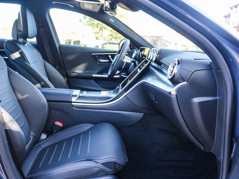 New 2025 Mercedes-Benz C 300 4MATIC Sedan image 16