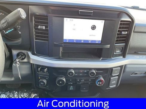 New 2026 Ford F250 XLT image 15