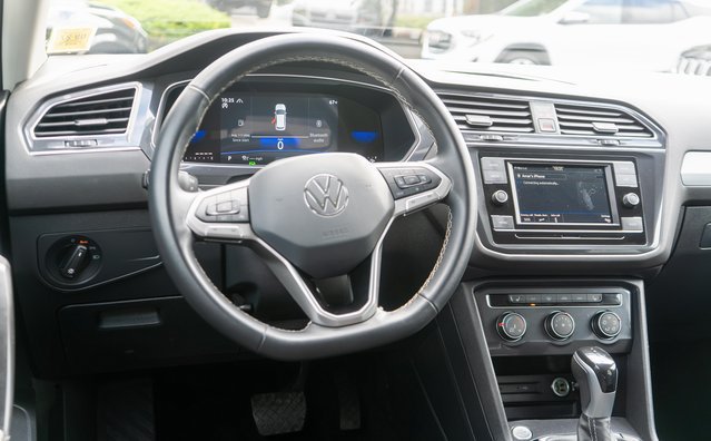 Used 2024 Volkswagen Tiguan S AWD/4WD image 14