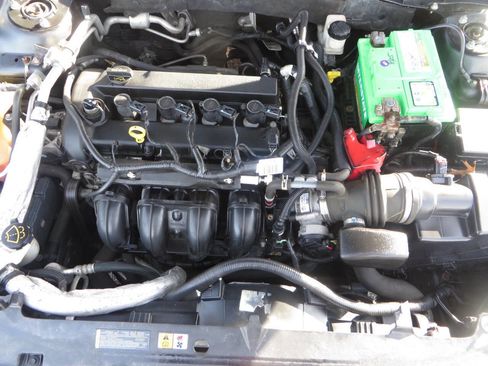 Used 2012 Ford Fusion SEL image 10