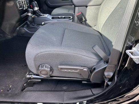 New 2026 Jeep Wrangler Unlimited Sport AWD/4WD image 9