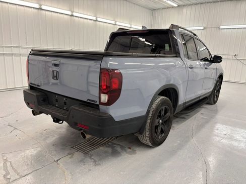 Used 2023 Honda Ridgeline Black Edition image 4