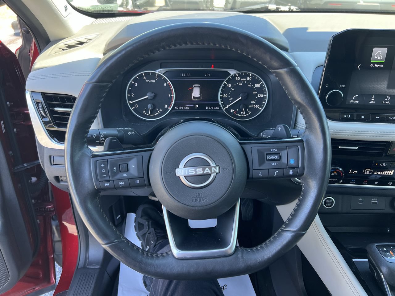 Used 2023 Nissan Rogue SL w/ SL Premium Package FWD image 18