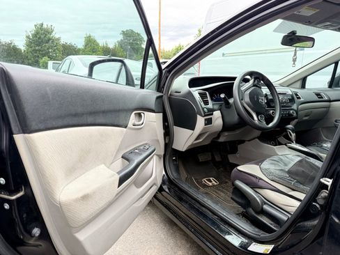 Used 2013 Honda Civic LX image 1