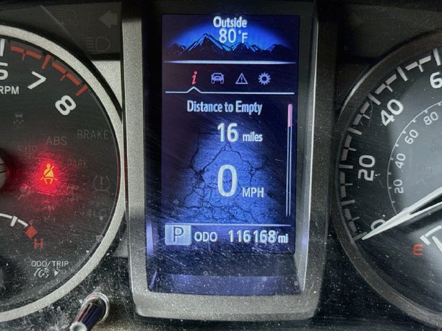 Used 2020 Toyota Tacoma TRD Off-Road AWD/4WD image 12